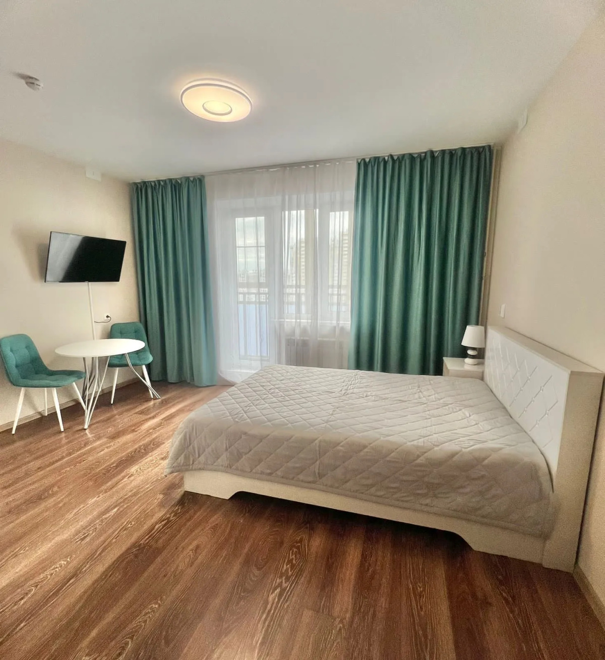 Апартаменты в ЖК Академ Riverside на Братьев Кашириных