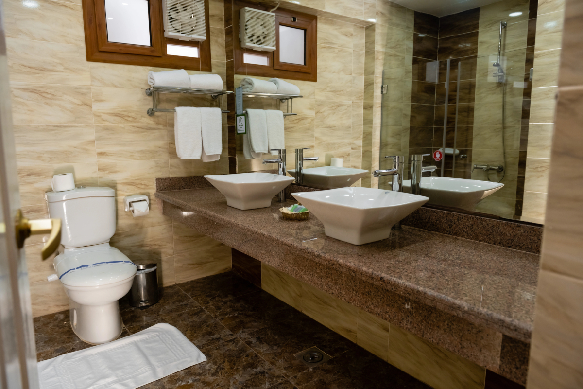 Turquoise Beach Hotel