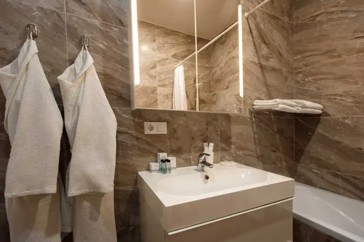 Апартаменты с видом на море и с балконом