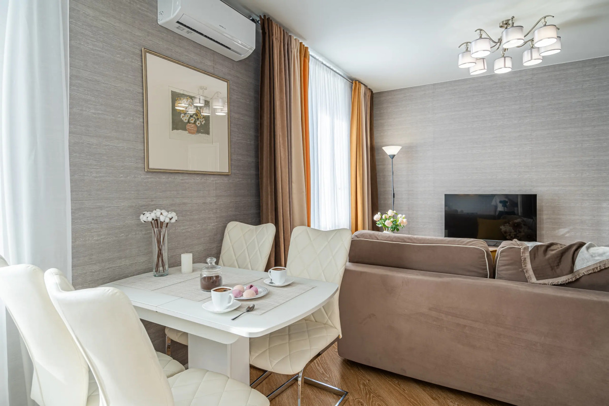 Квартира Bliss Aparts October Avenue 23