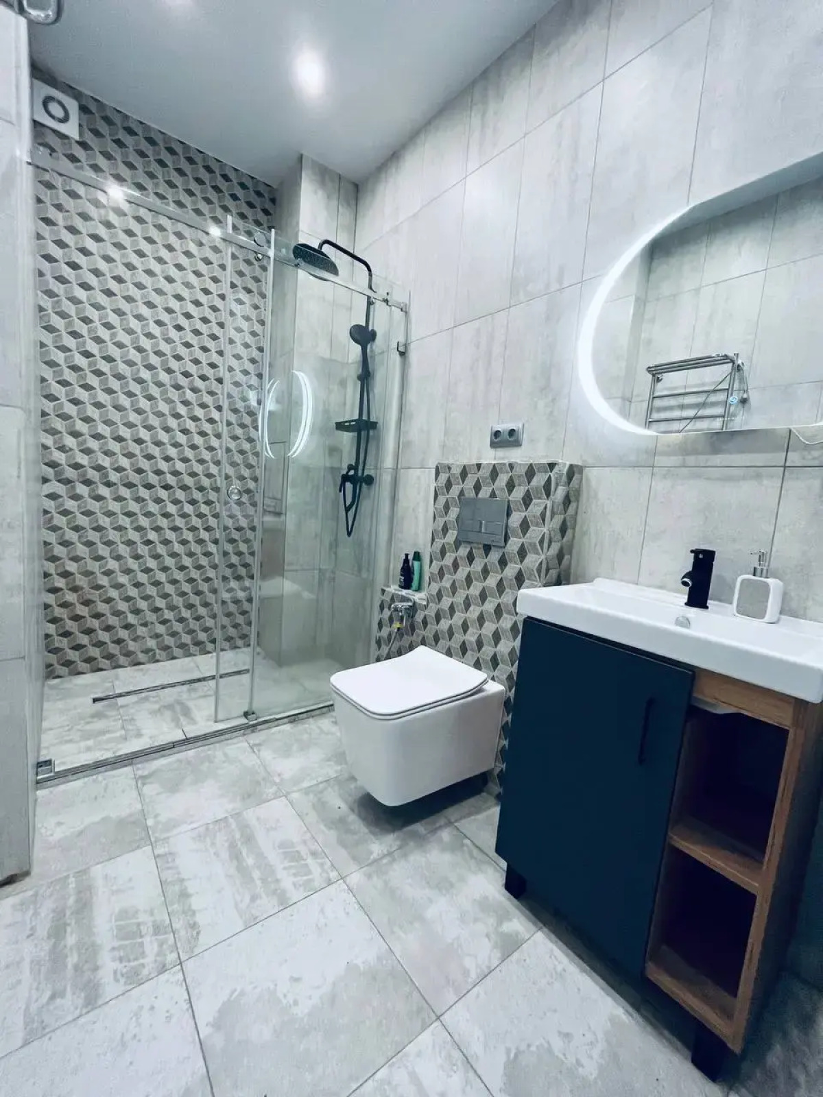 Апартаменты Тигровая 16А