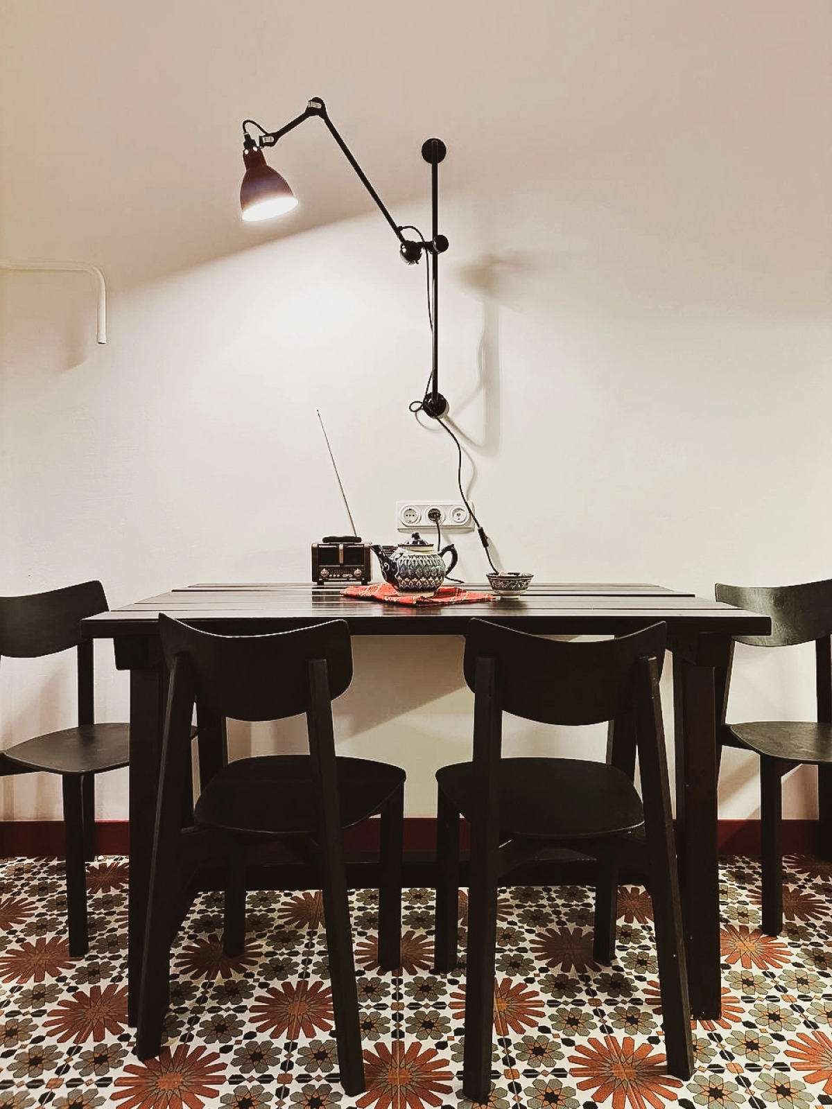 Квартира в тихом дворе с раздельными комнатами и с сауной на Невском