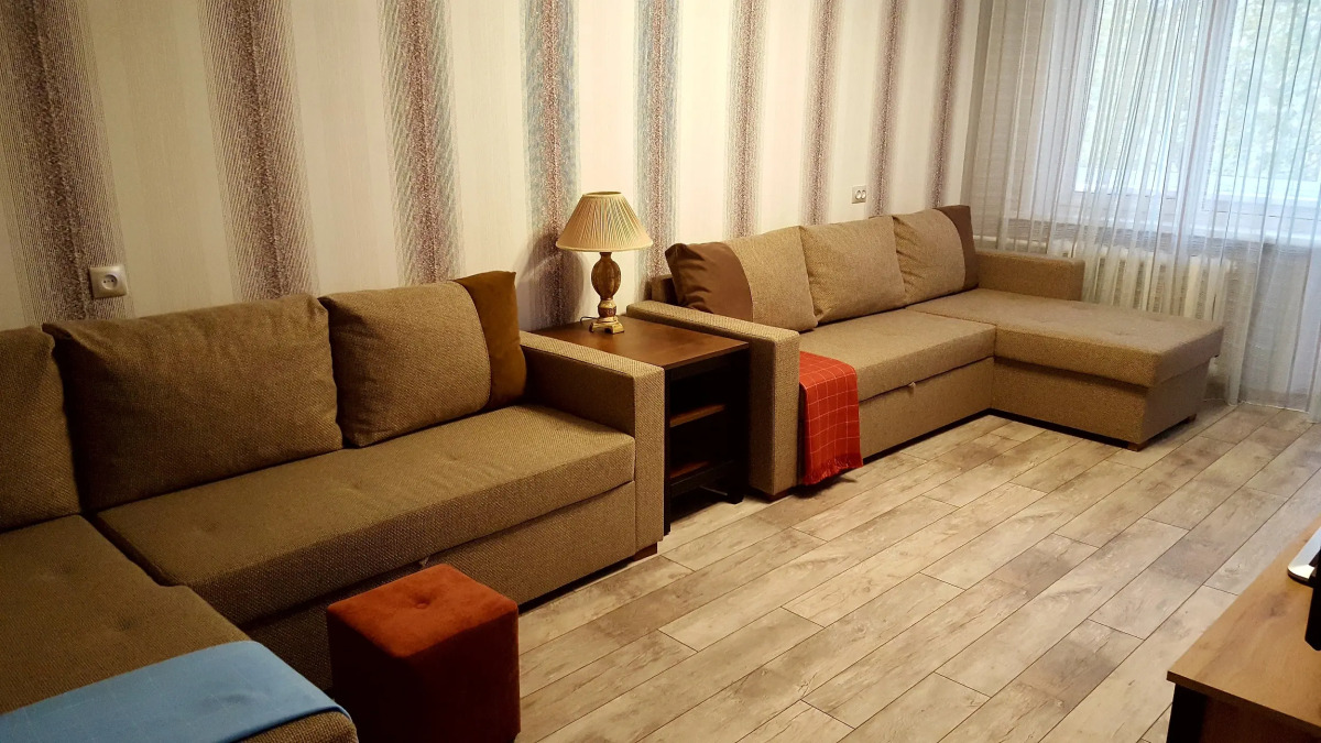 Апартаменты 2х комнатная квартира с изолированными комнатами