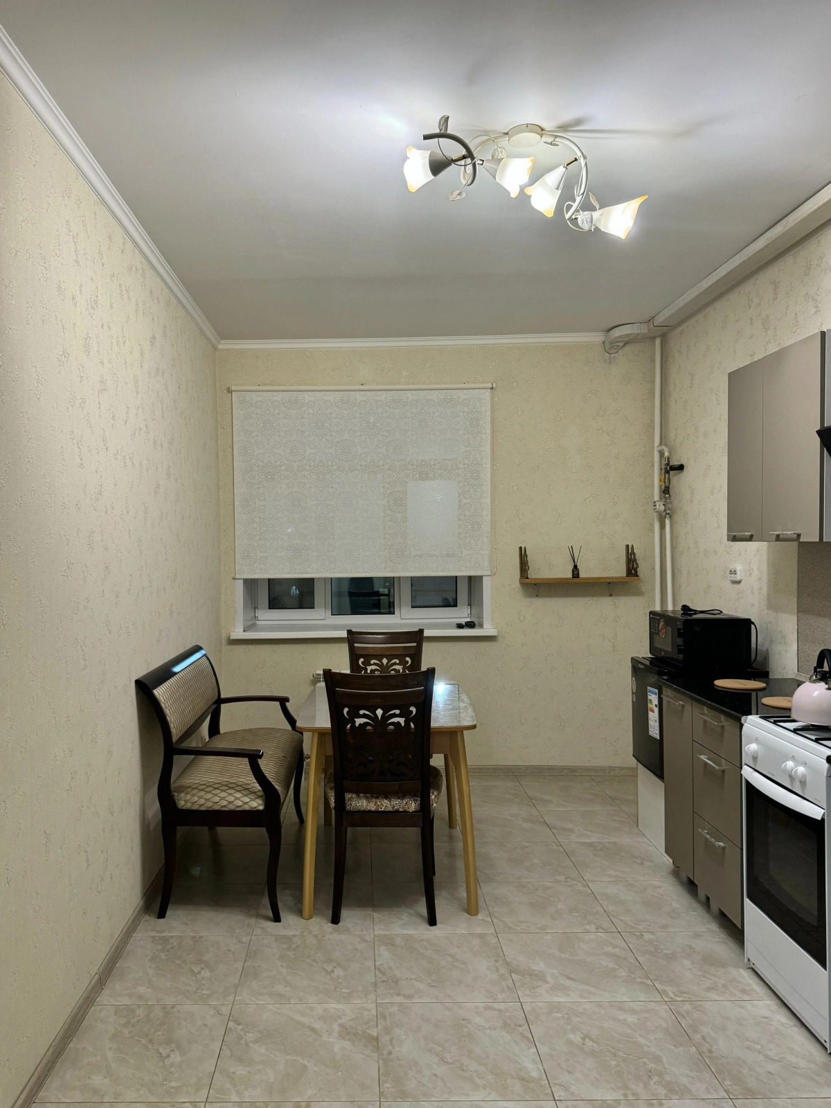 Апартаменты Просторная однушка рядом с центром