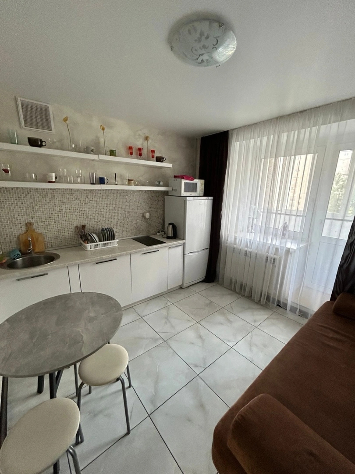 Апартаменты на Северо Западной 14