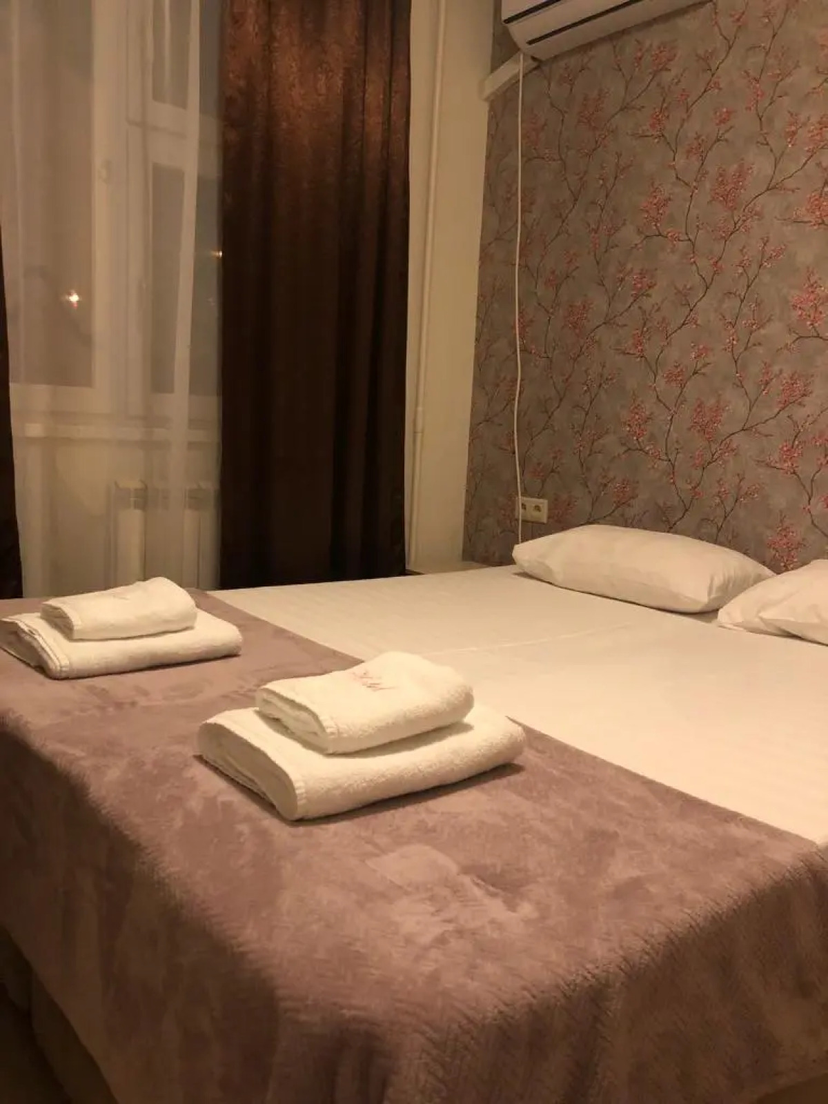 Отель Мажор