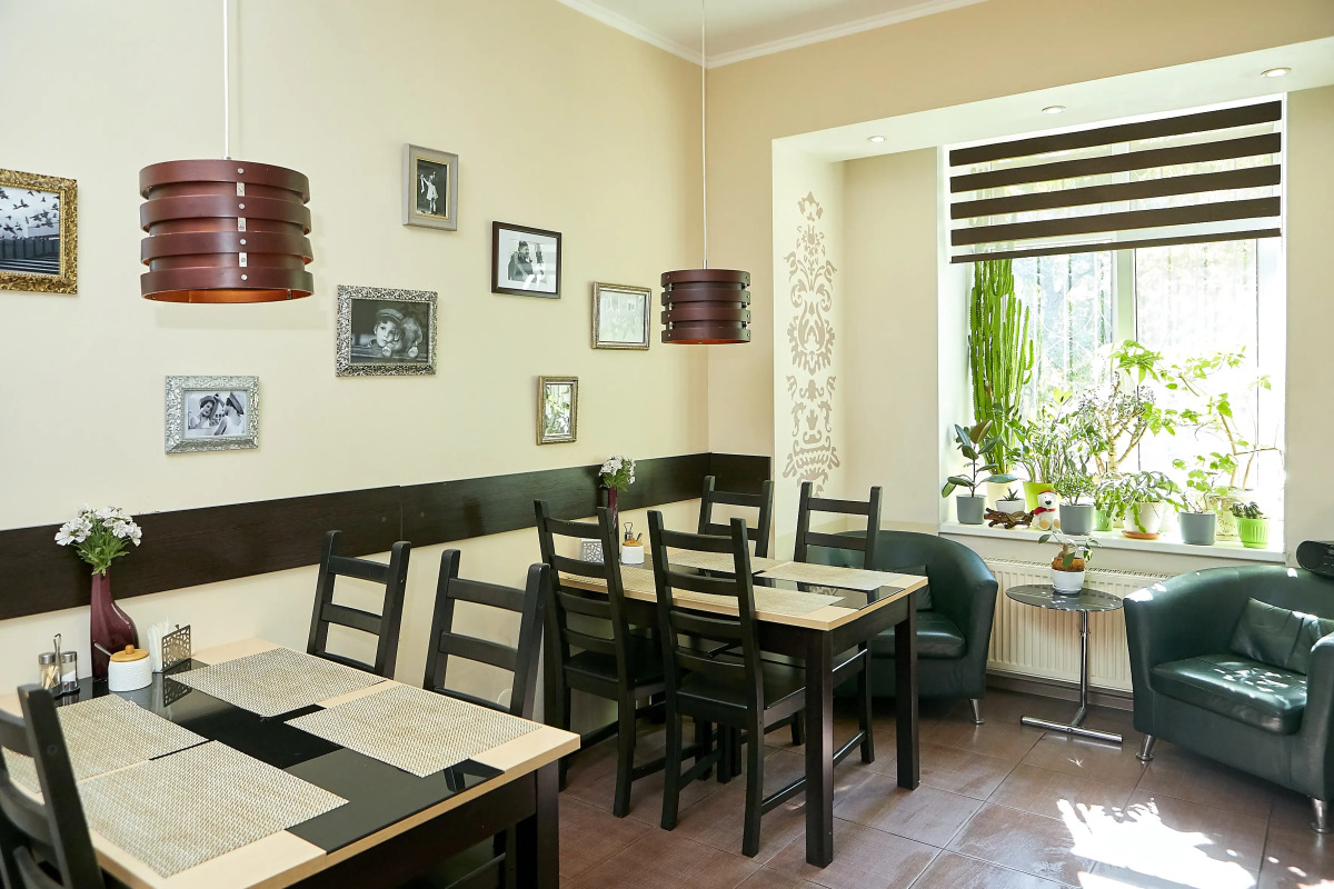 Отель Априори