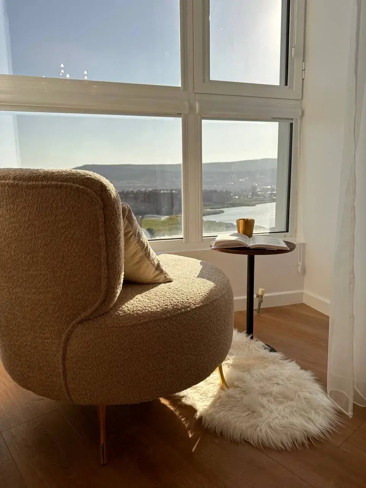 Квартира на Времена Года 1 у Моря и Парка