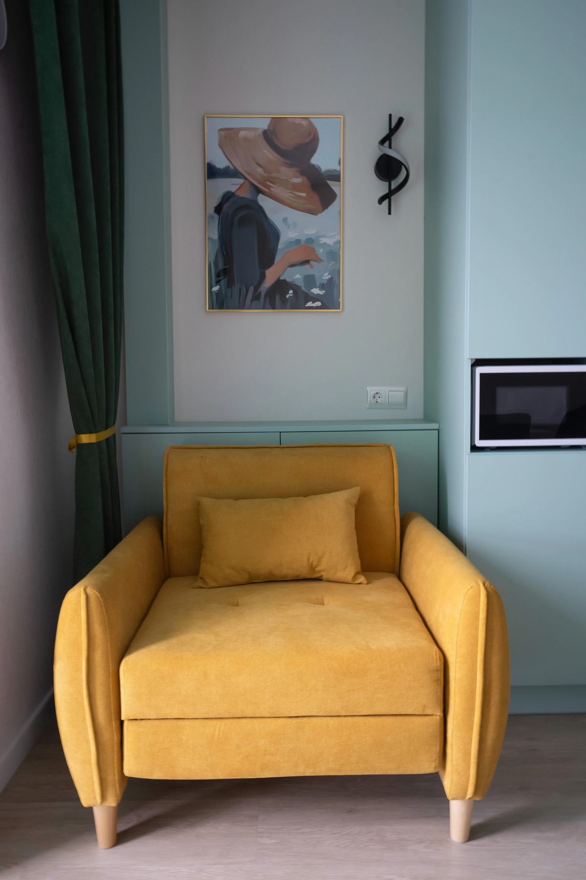 Квартира Золотые листья