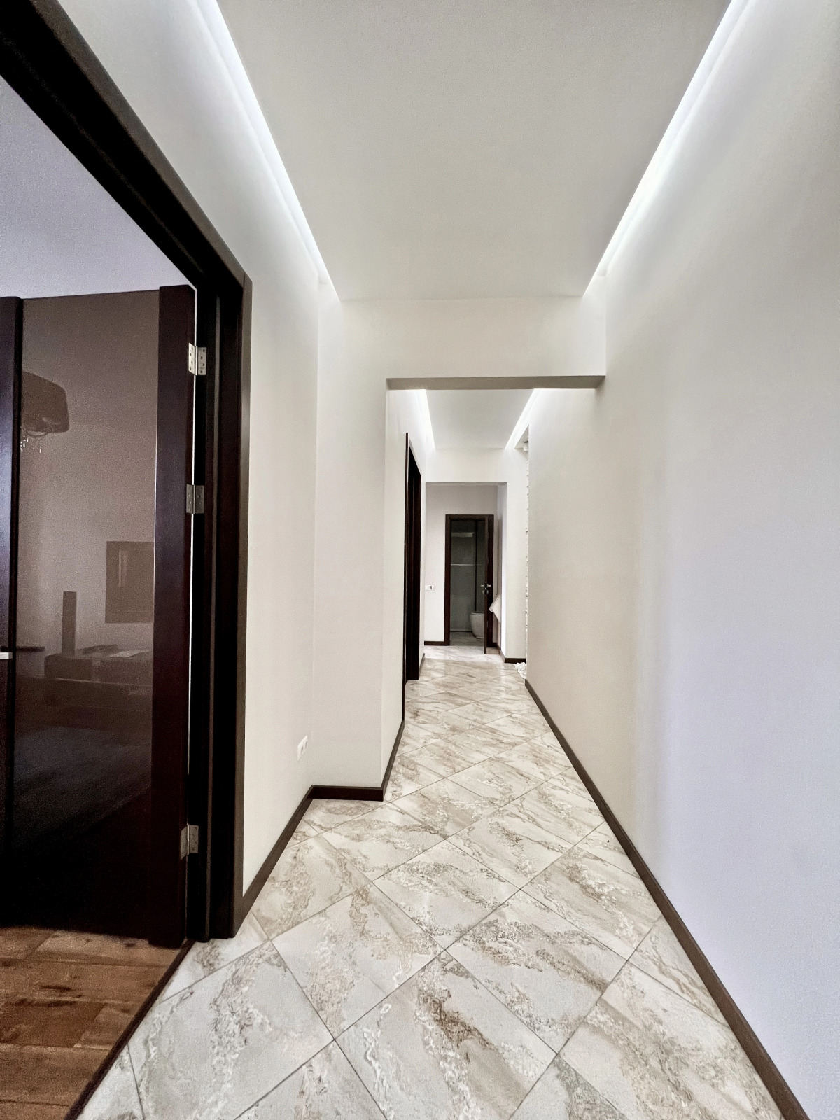 Апартаменты В Центре Минска с Видом на Цирк