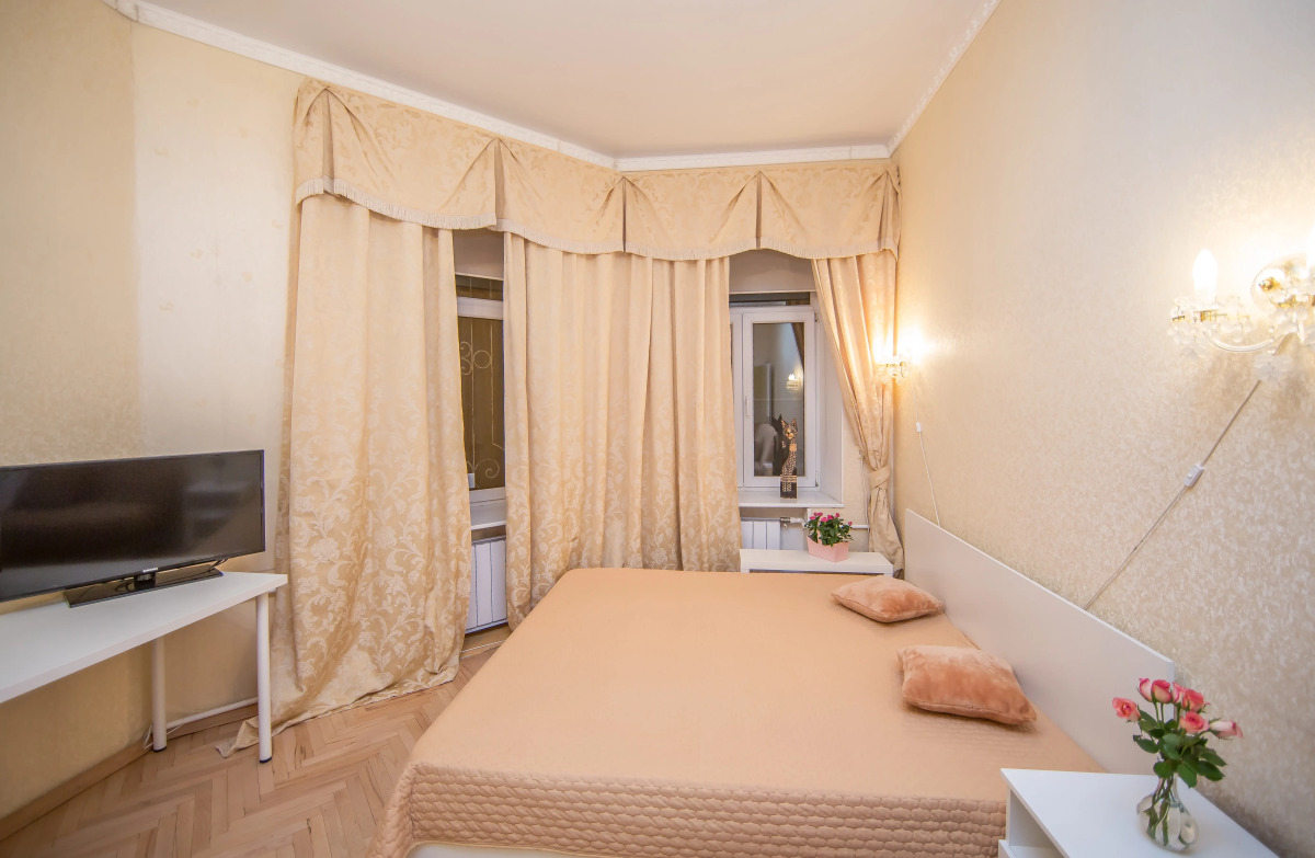 Апартаменты St. Isaak's 4 bedroom & 3 bathroom