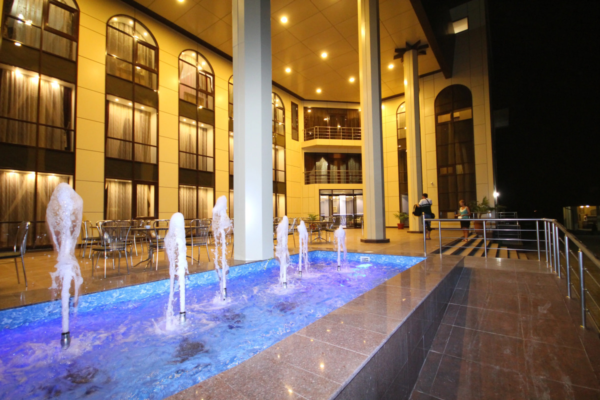 Отель California