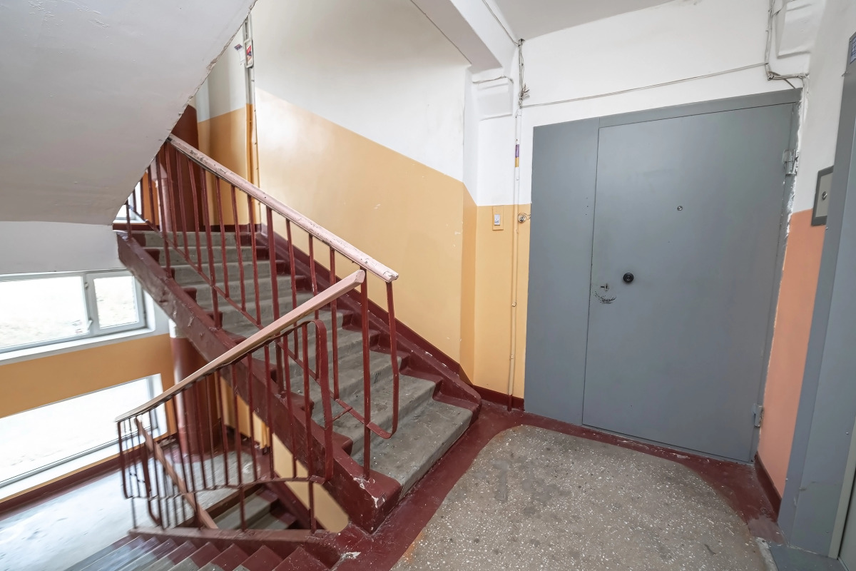 Квартира 2-х комнатная на Третьей Рабочей