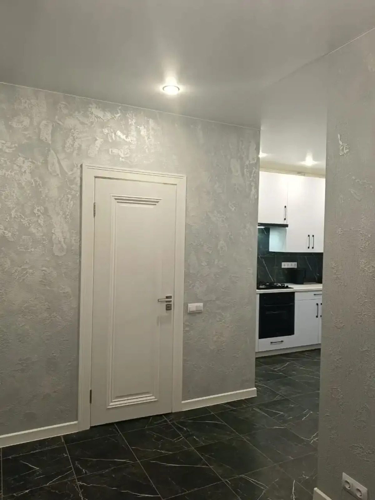 Квартира Двушка в Центре на Берегу р. Которосль