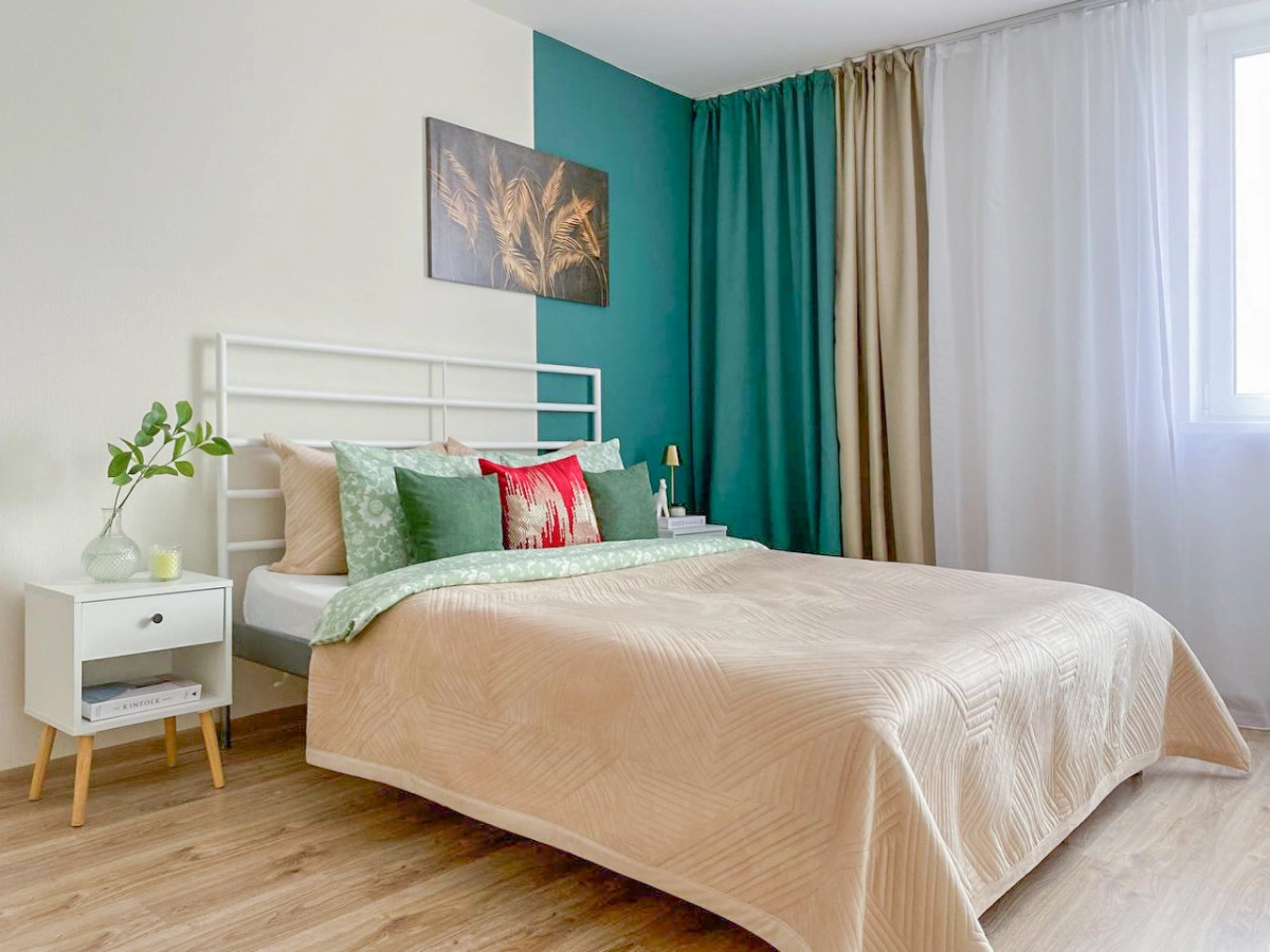 Квартира БТВ Апартс на Рощинской