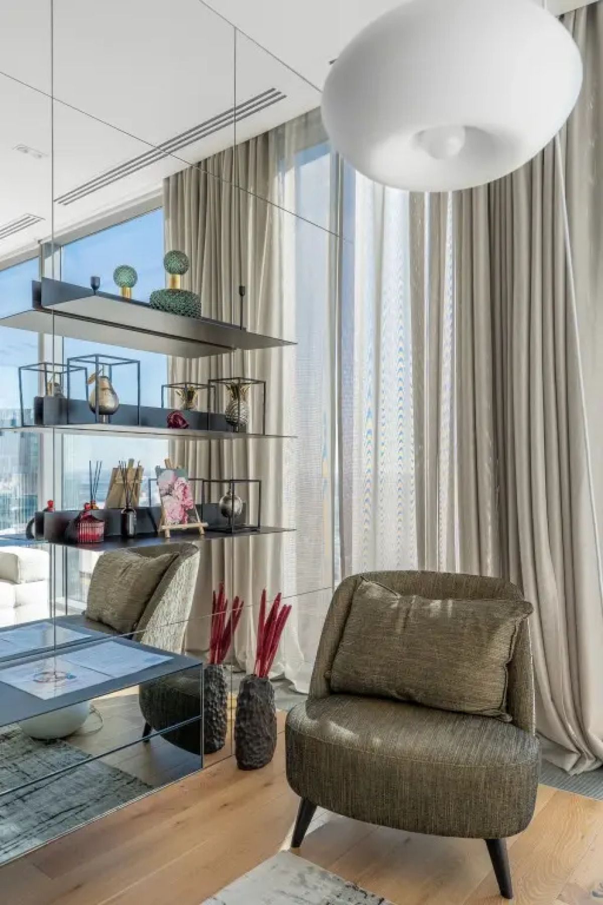 Лучший угловой апартамент New level City на 78 этаже