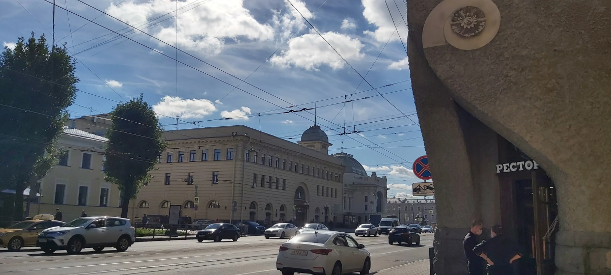 Квартира Уютная студия в центре Санкт-Петербурга