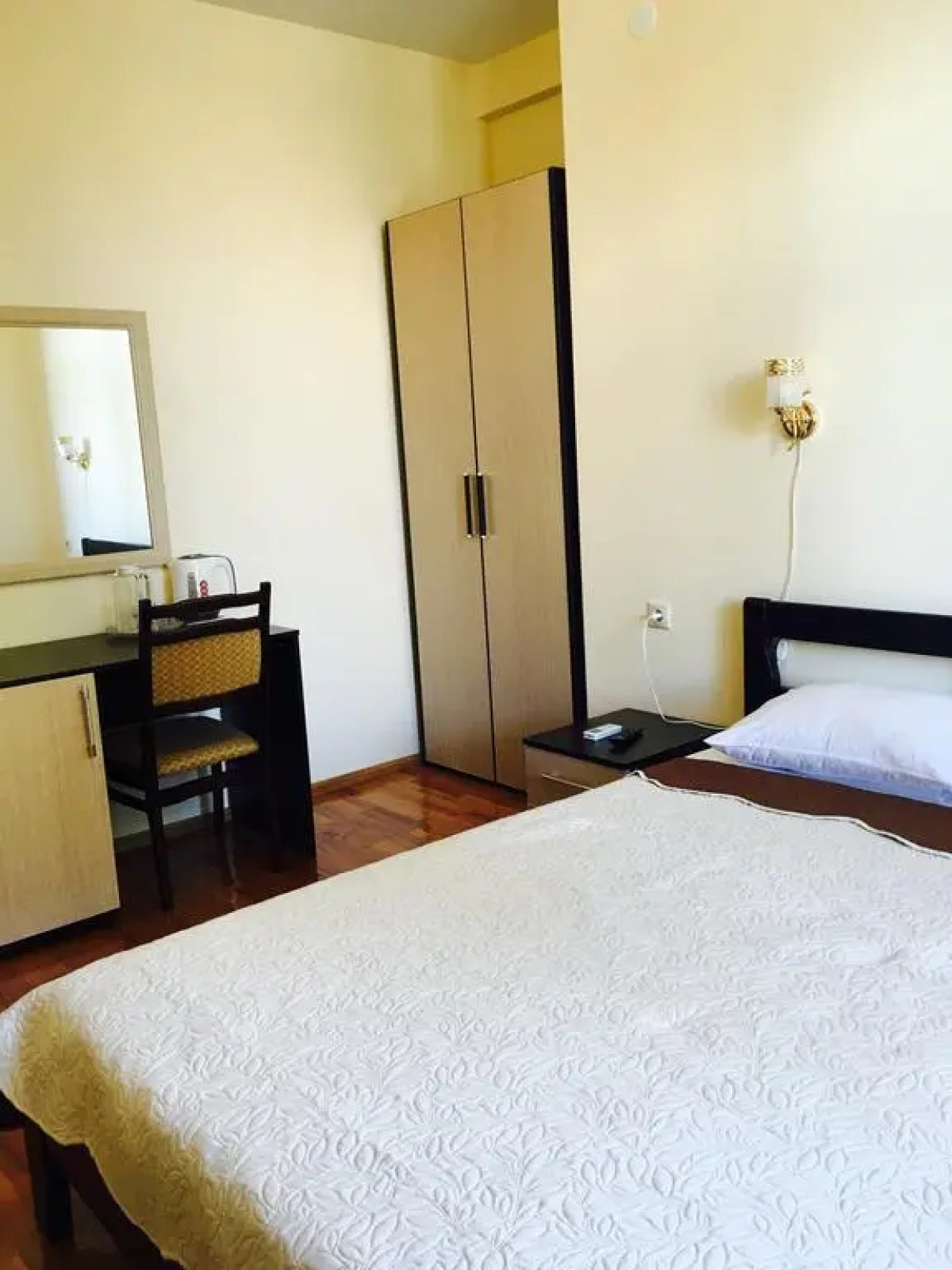 Отель Kiaraz Start