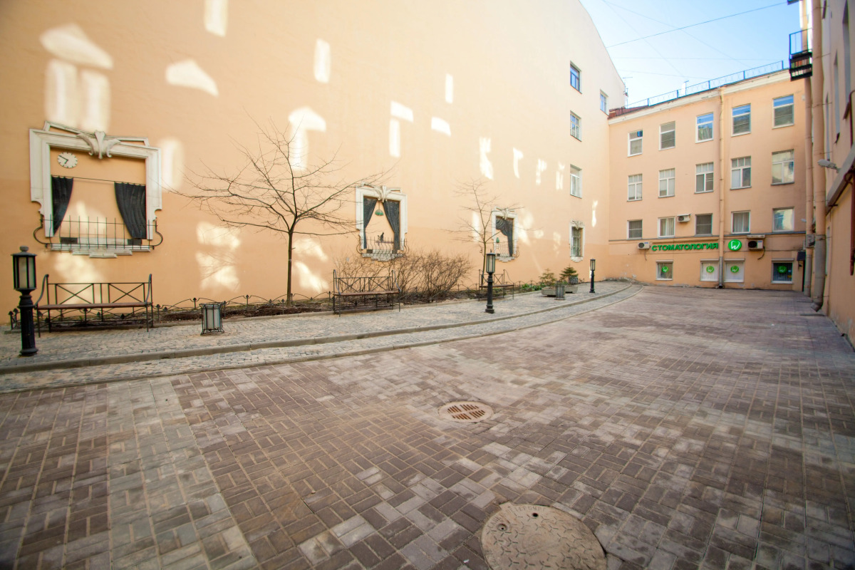 Апартаменты Большая Конюшенная 3