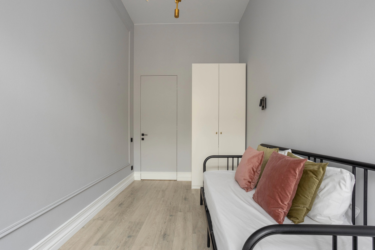 Апартаменты Скайлайт на Свечном