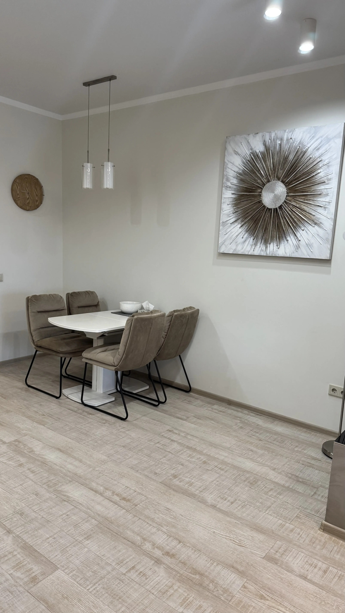 Апартаменты 6 Этаж (6 Floor)