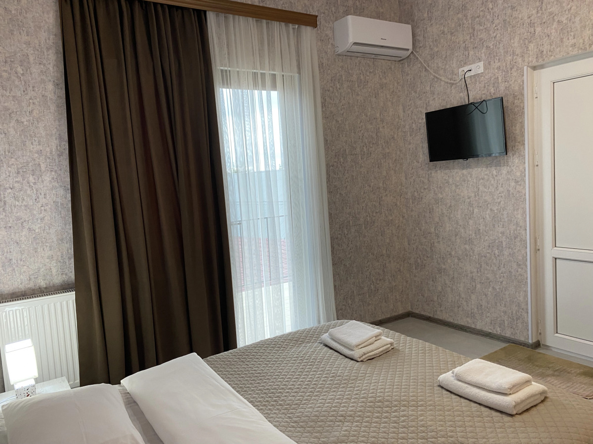 Отель West Face