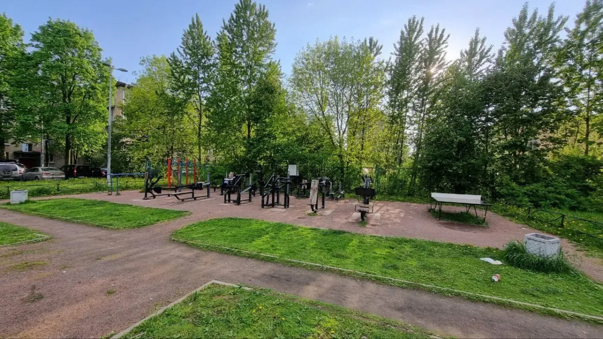 Квартира в тихом дворе