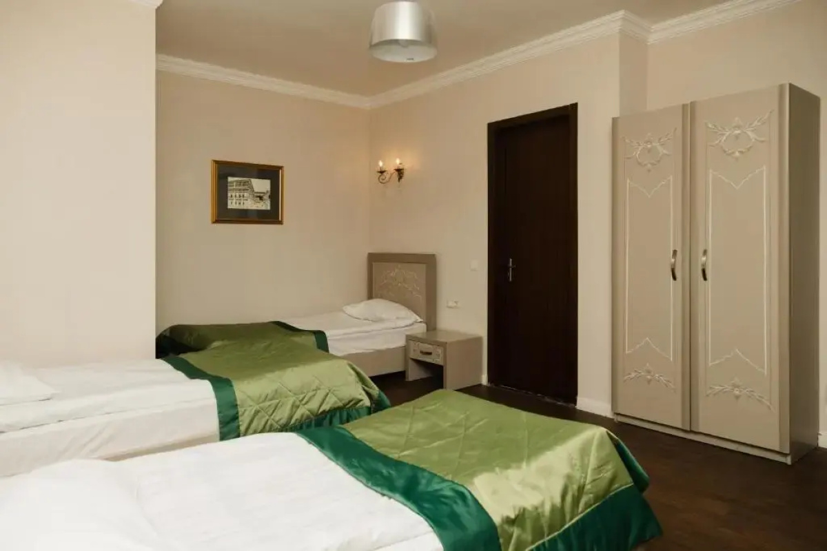 Отель Reikartz City Tbilisi Hotel
