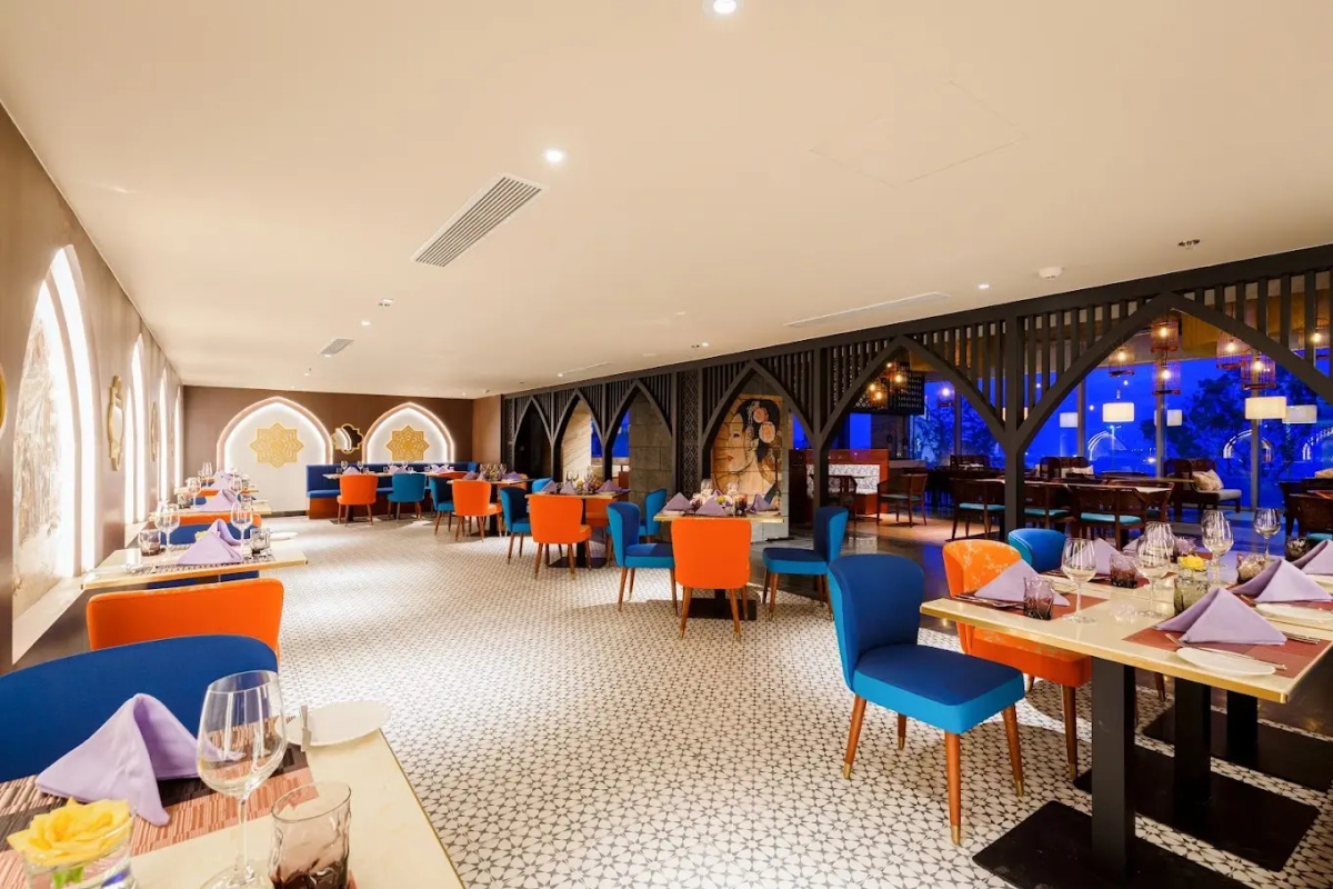 Отель The Empyrean Nha Trang