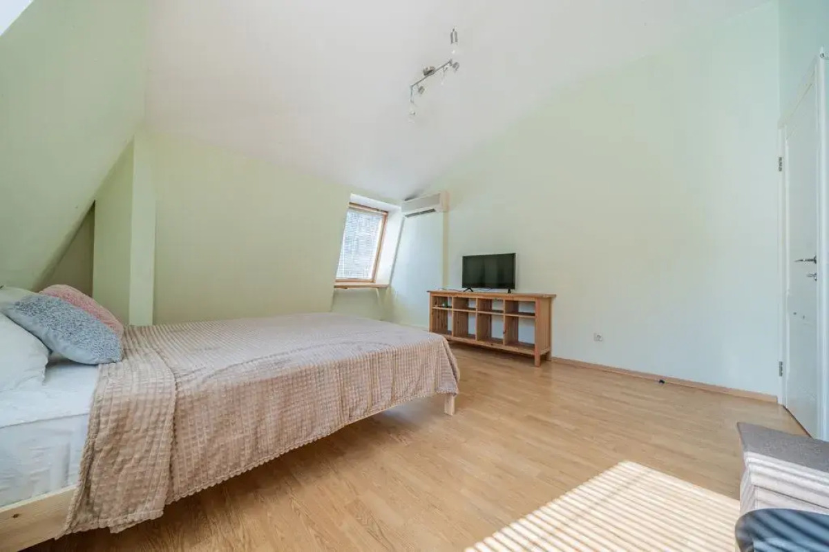 Квартира на 14-й Линии Васильевского Острова 75 5