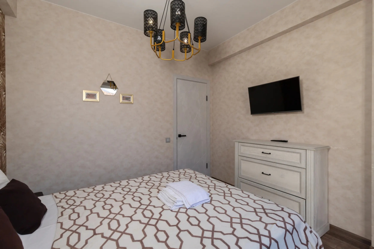 Апартаменты Море Апартаментов на Эстонской 37/8-040