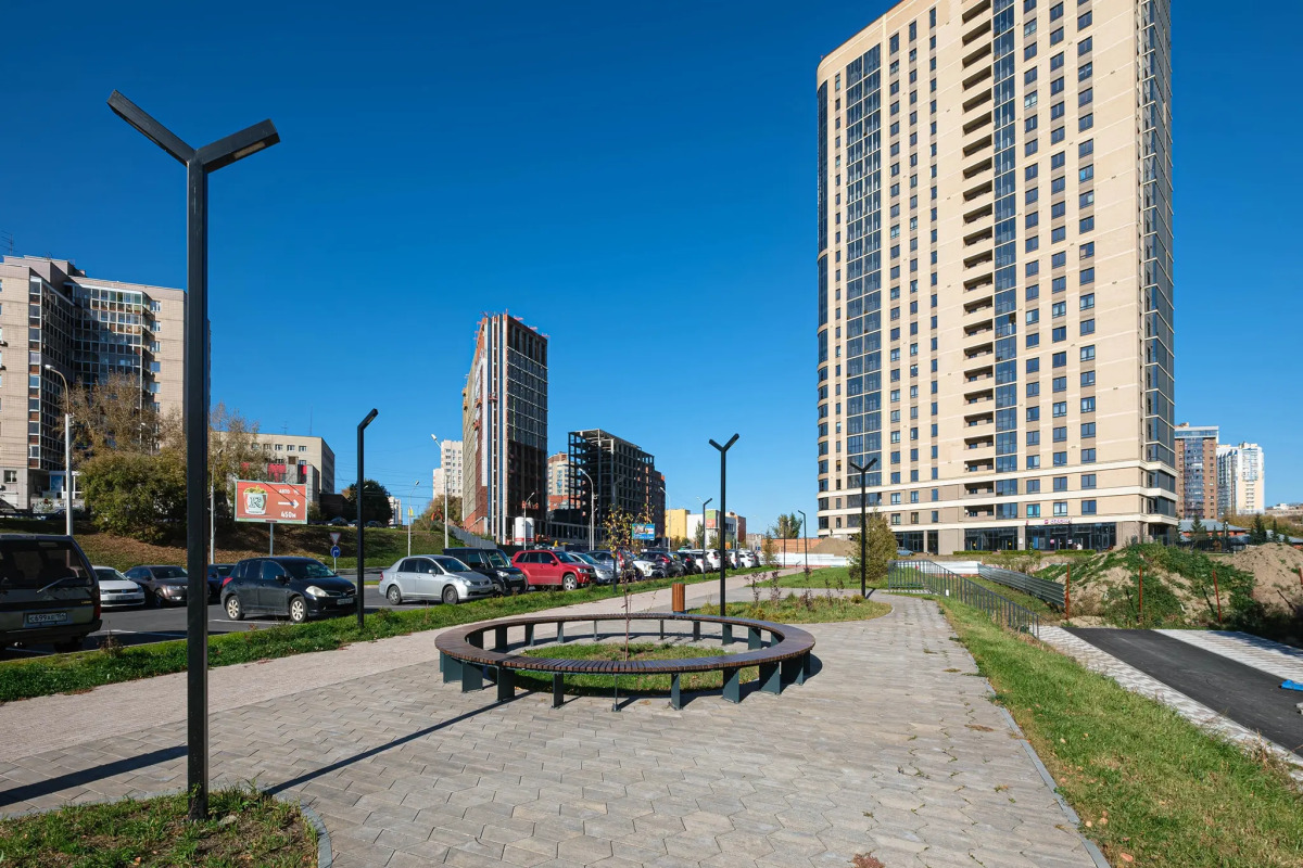 Квартира Новая студия в 5 минутах от ТРЦ Аура