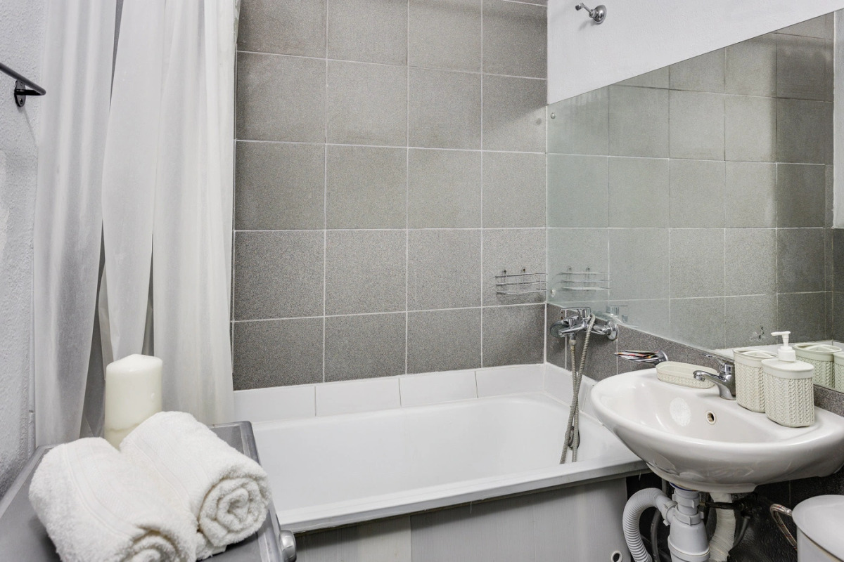 Апартаменты Уютные Natali у метро Нагорная напротив парка