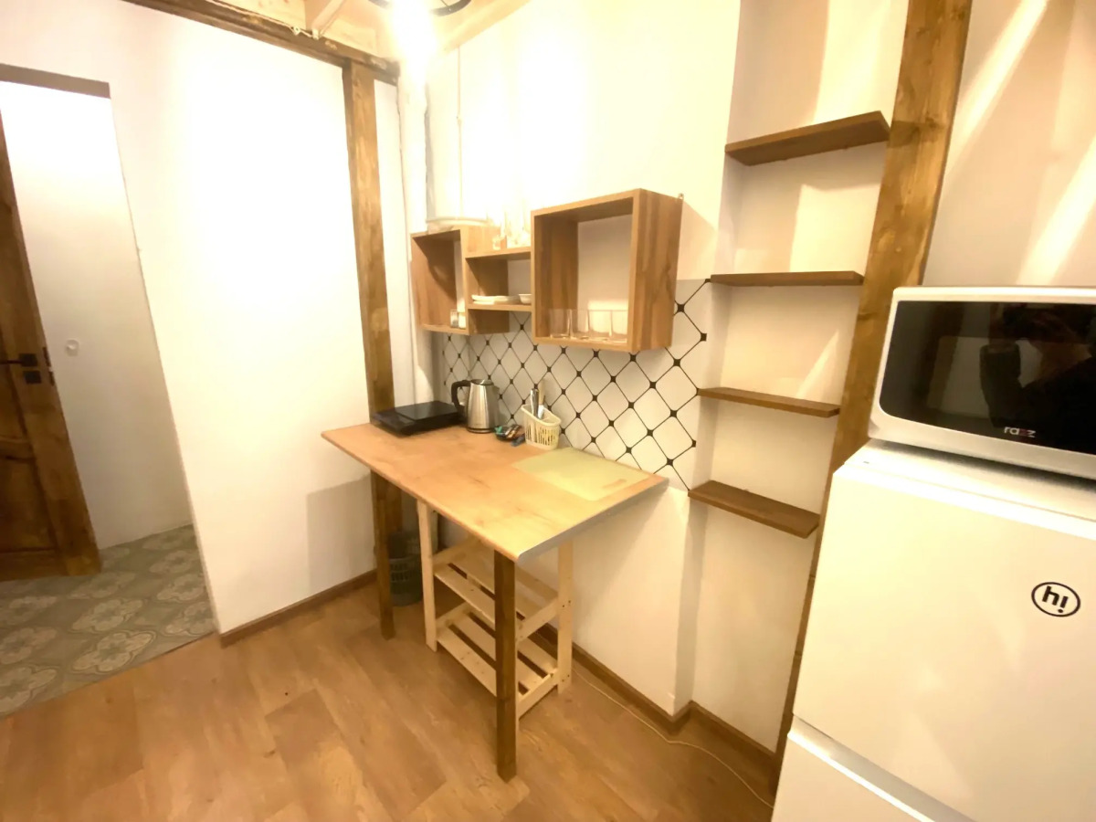 Апартаменты Студия Эконом рядом с Площадью Восстания