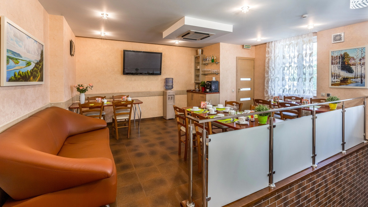 Отель Браво Люкс