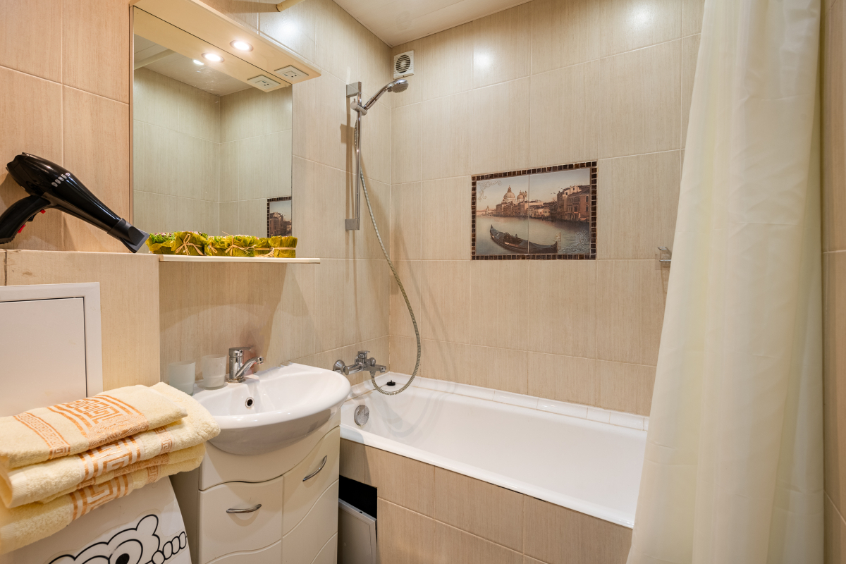 Квартира Просторная двухкомнатная Natali у парка Зюзино