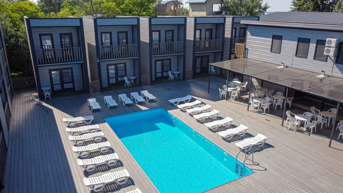 Отель Азов Вилладж