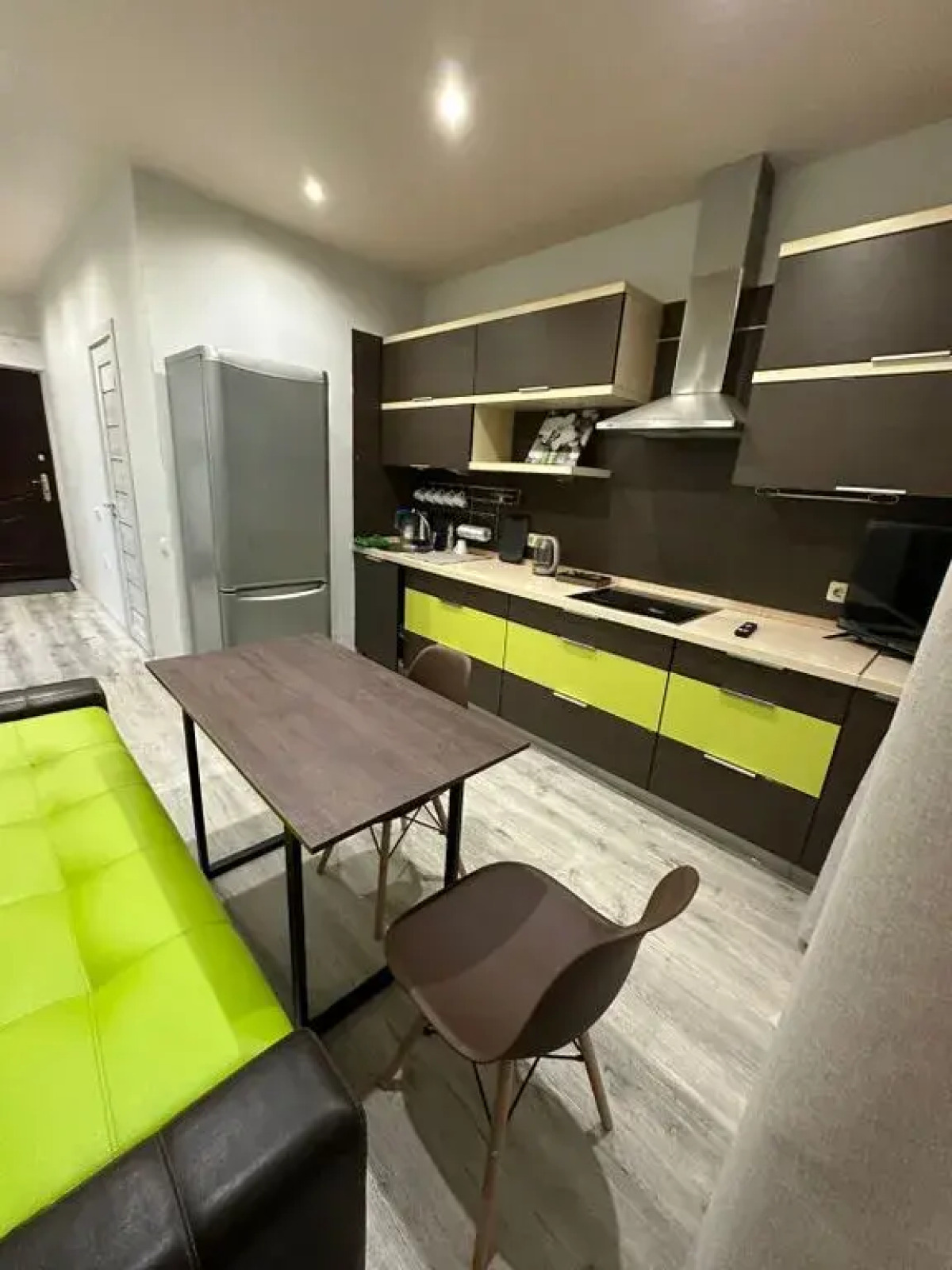 Квартира B ЖK Яблoневый Пocaд