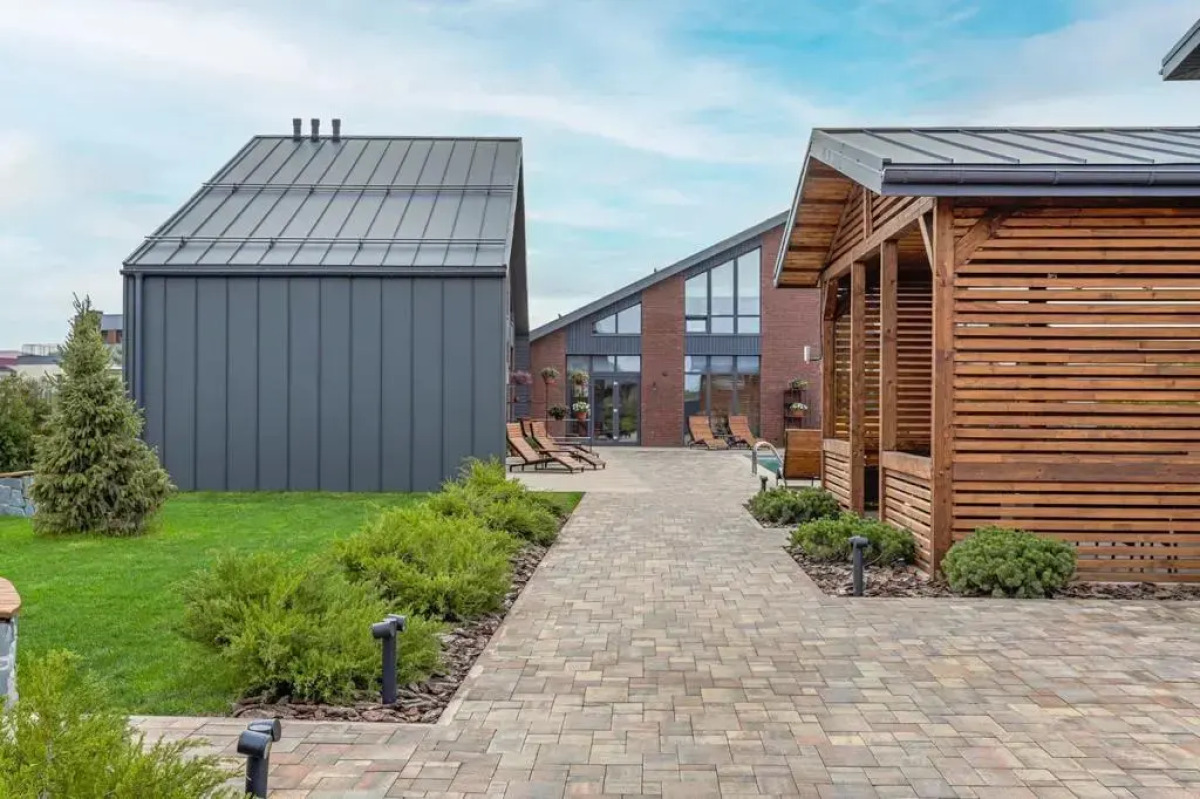 Коттеджи Река-Река