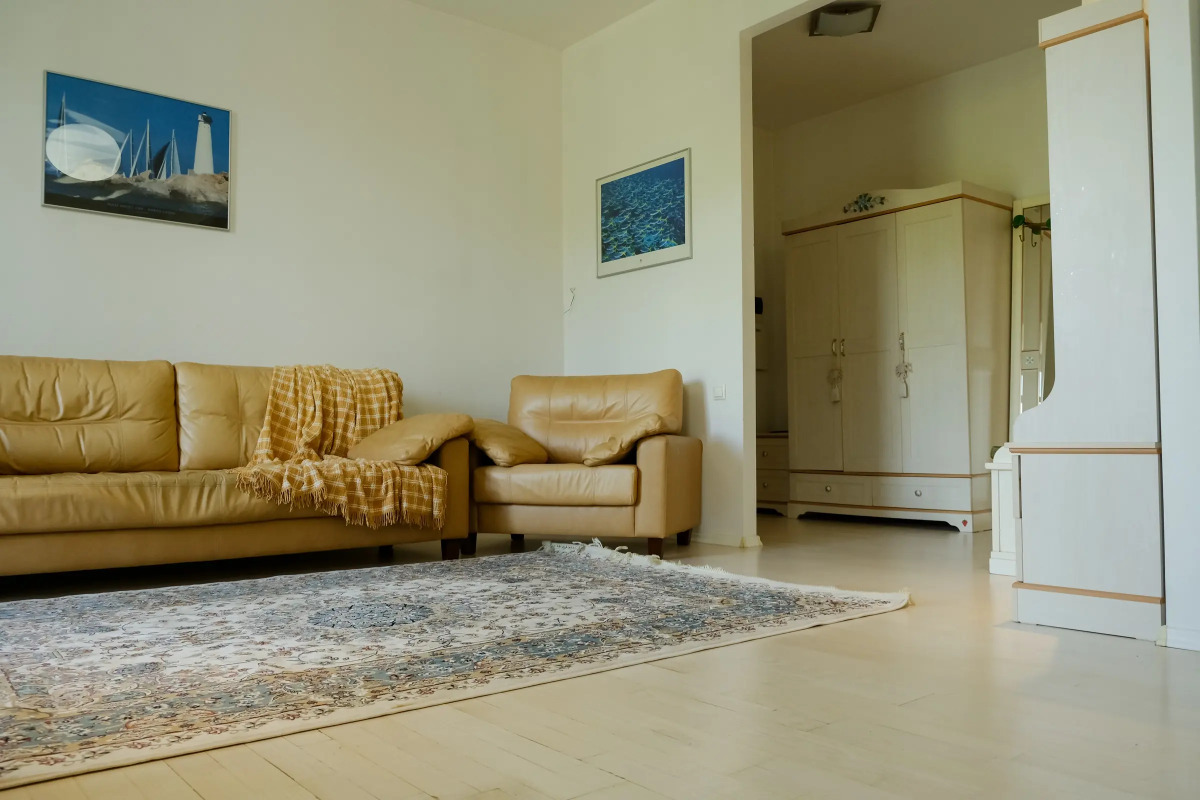 Апартаменты Unique Apart Прованс с джакузи рядом с набережной и фонтаном Весенней 7