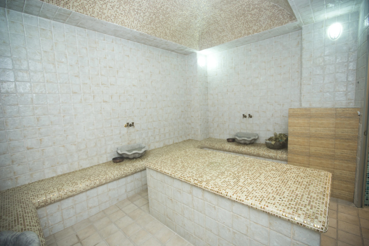 Отель Parkway Inn Hotel & Spa