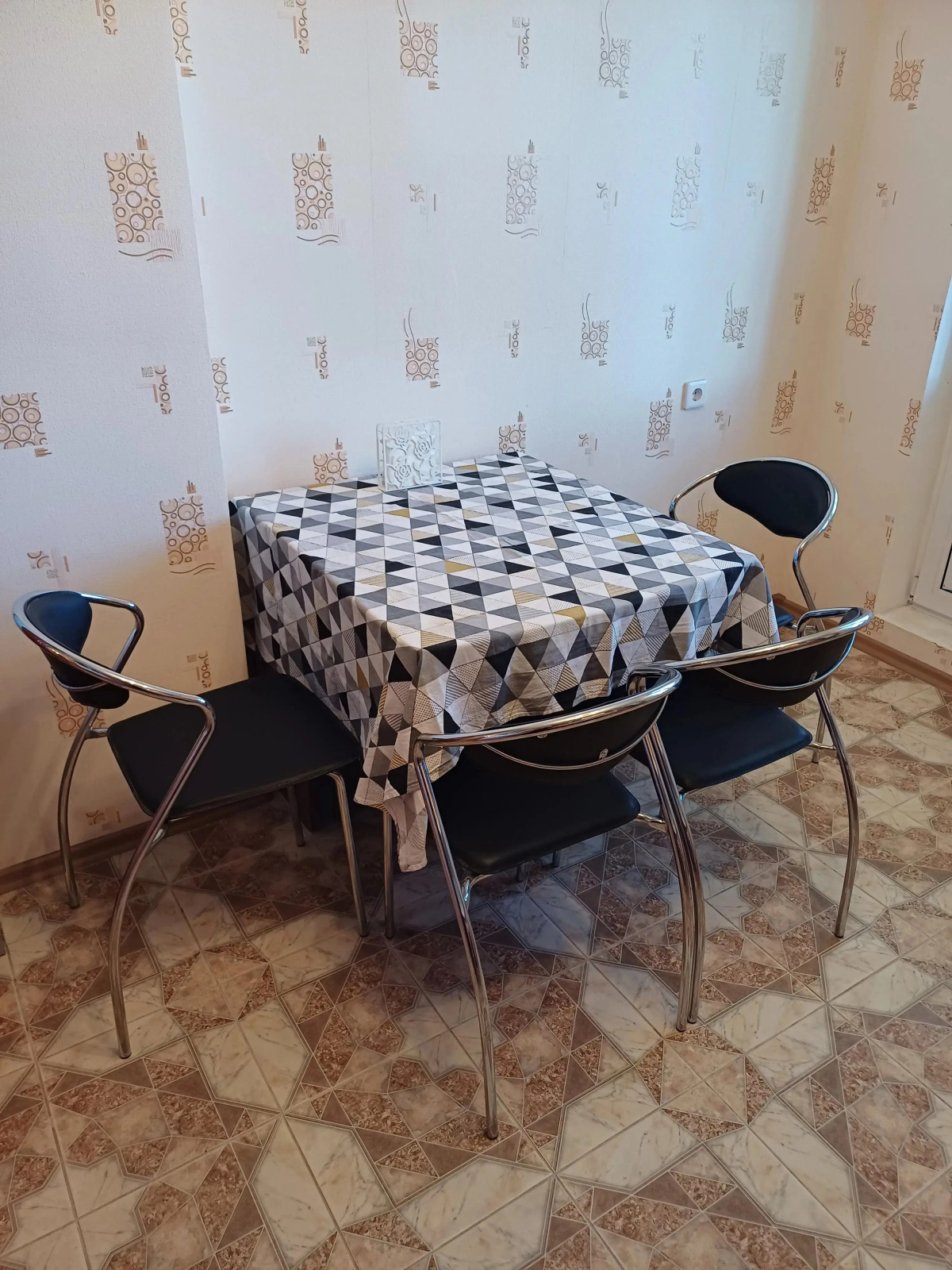 Апартаменты Чайка House на Волжская Набережная д.21