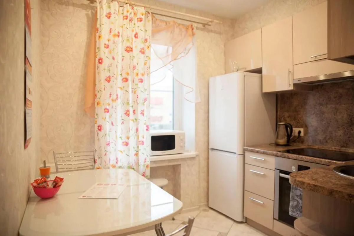 Апартаменты 9 ночей в центре Петрозаводска Ленина 15