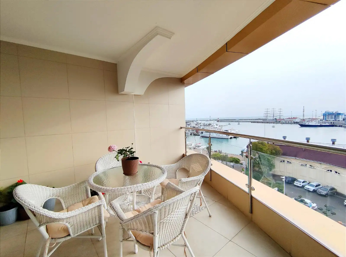 Квартира Несебрская 14