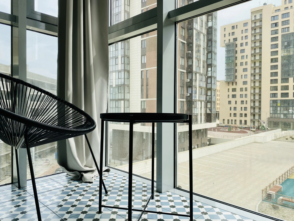 Апартаменты UzorApart Дизайнерская квартира на набережной, один шаг до моря