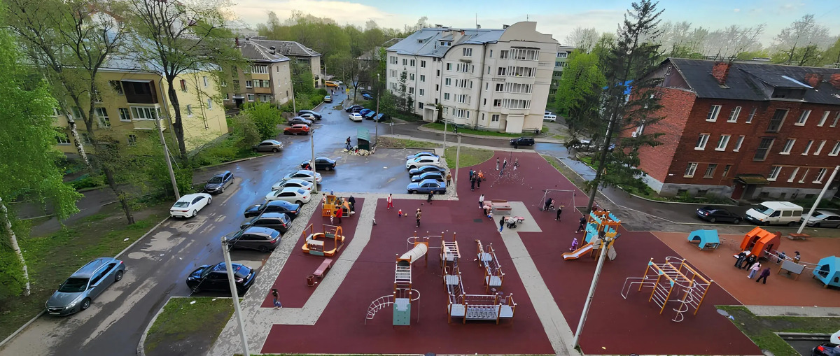 Квартира BestHome Двухкомнатная семейная в центре