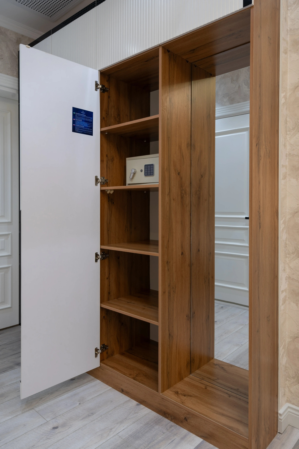 Отель Baden-Baden