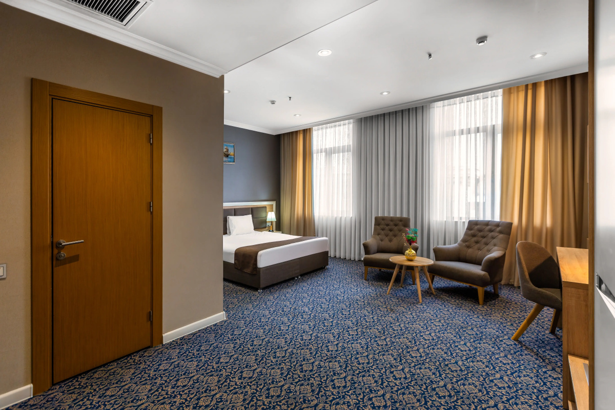 Metro City Hotel