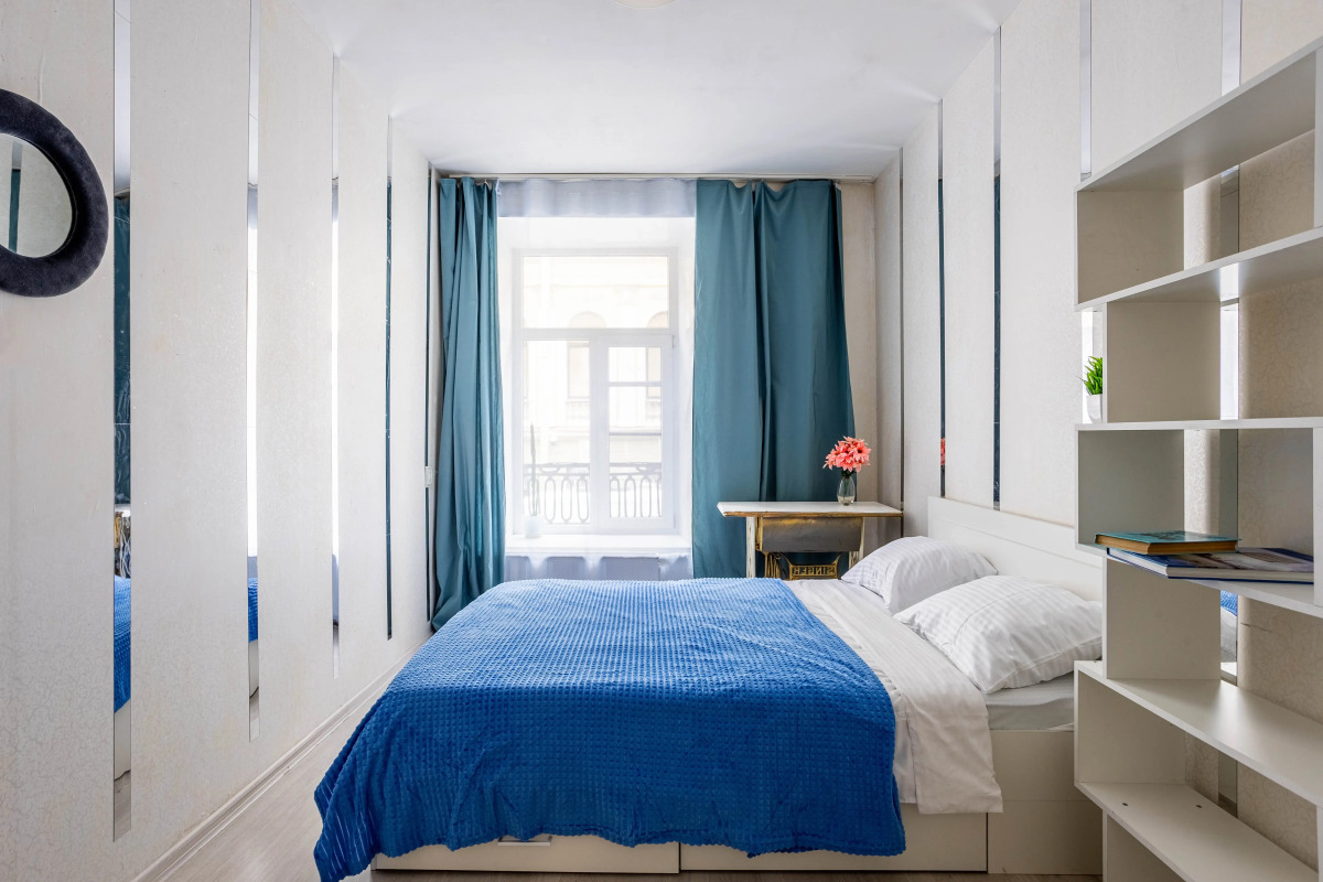 Апартаменты с Парковкой у Исаакиевской Площади