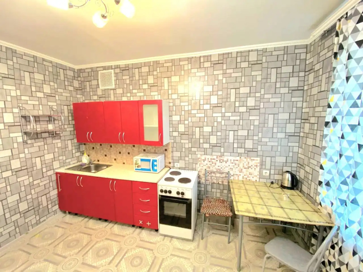 Апартаменты на Пилотов 12